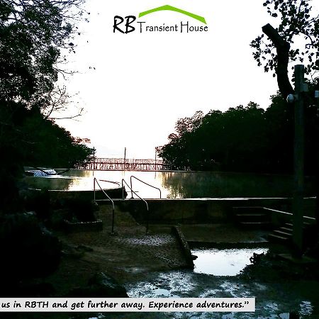 Rb Transient House Hotell Coron Exteriör bild