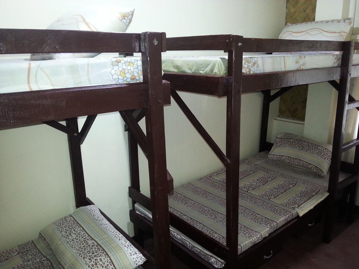 Rb Transient House Hotell Coron Exteriör bild