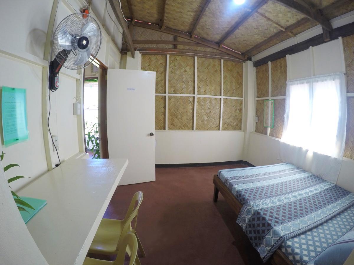 Rb Transient House Hotell Coron Exteriör bild