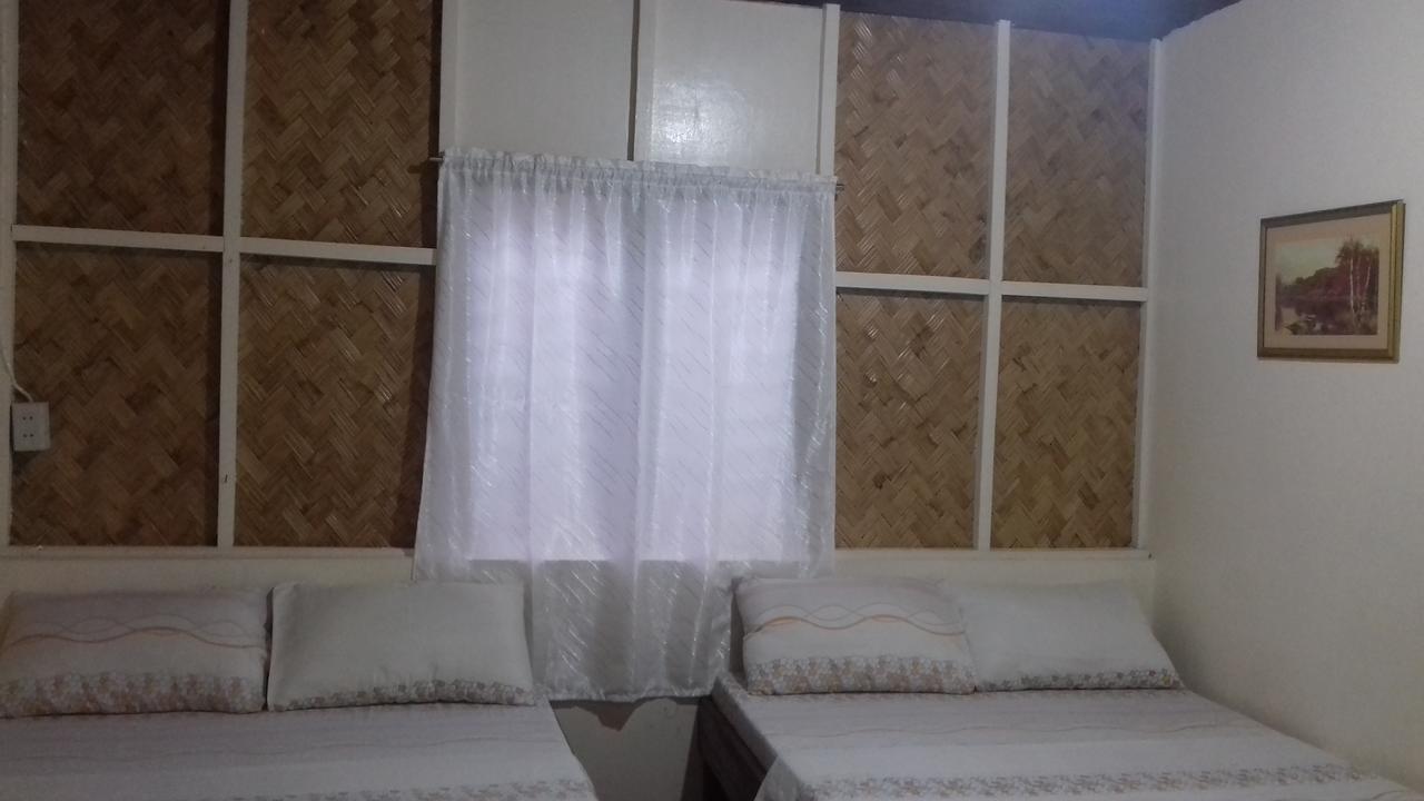 Rb Transient House Hotell Coron Exteriör bild